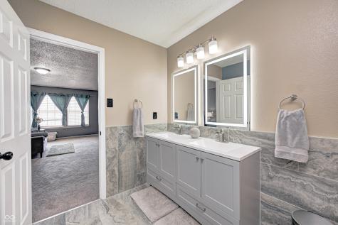 6545 Newstead Drive Indianapolis IN 46217