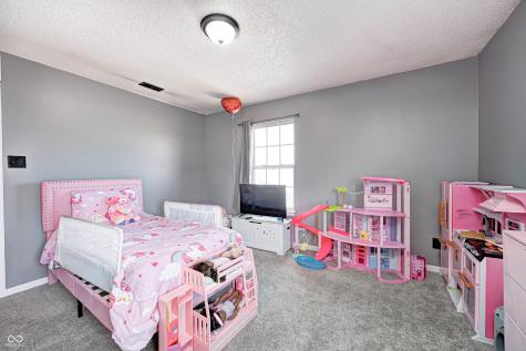 6545 Newstead Drive Indianapolis IN 46217