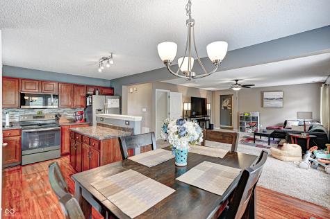 5153 Choctaw Ridge Drive Indianapolis IN 46239