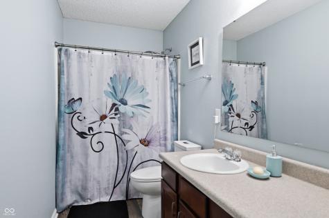 5153 Choctaw Ridge Drive Indianapolis IN 46239