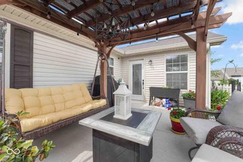 10685 Swan Court Indianapolis IN 46231