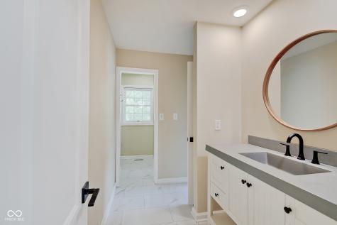 3638 Woodcliff Drive Indianapolis IN 46203