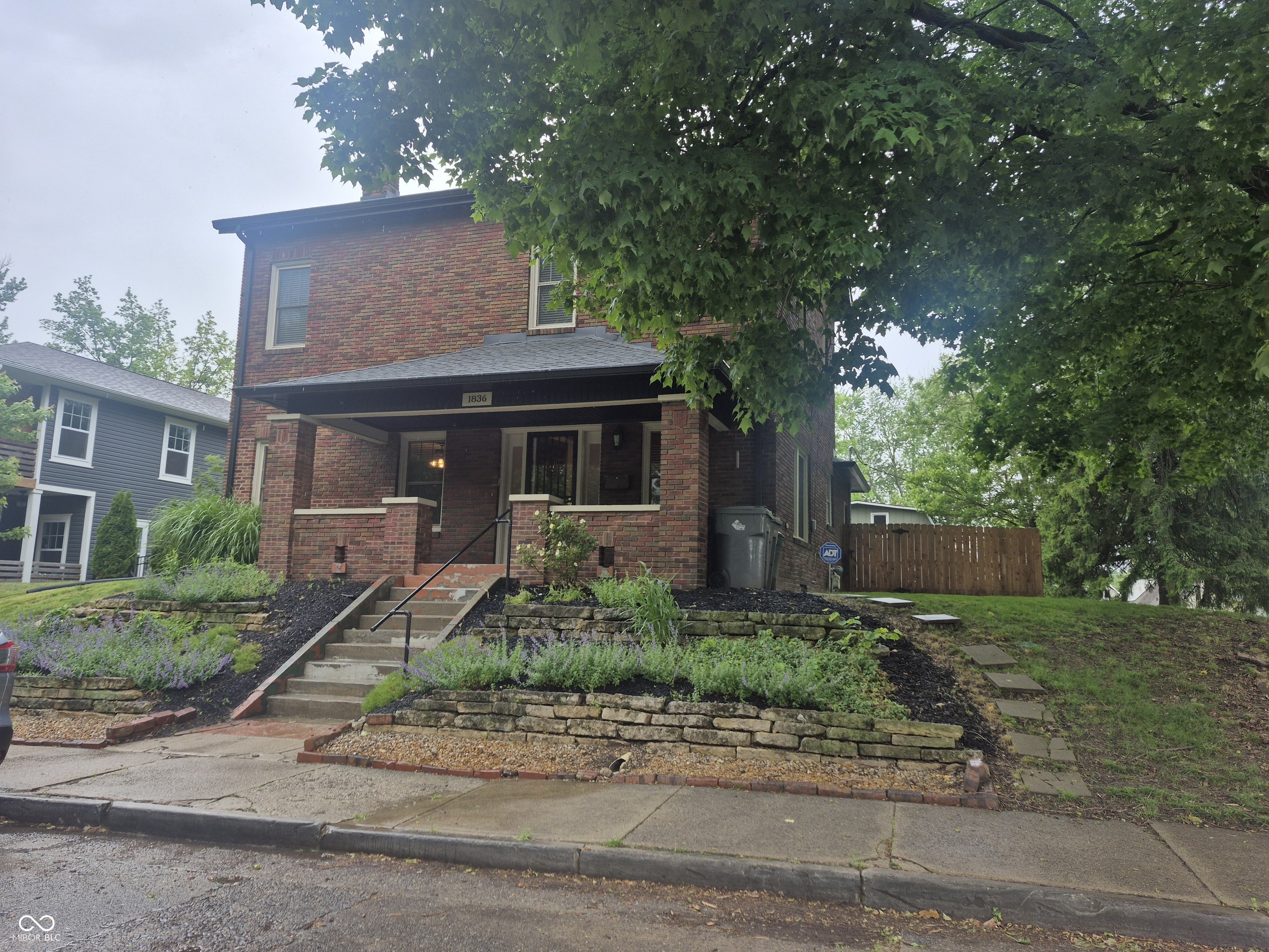 1836 New Street Indianapolis IN 46203