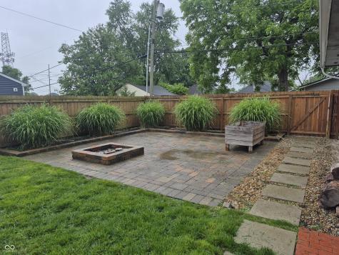 1836 New Street Indianapolis IN 46203