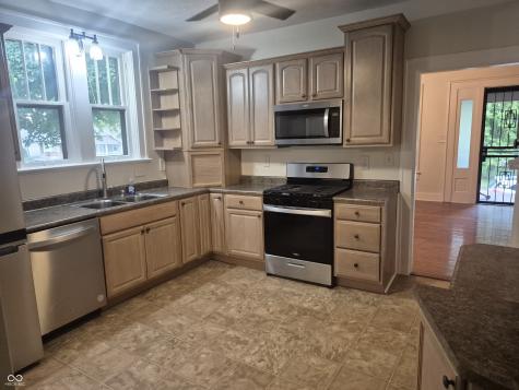 1836 New Street Indianapolis IN 46203