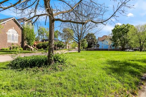 2836 Carrollton Avenue Indianapolis IN 46205