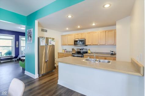 2836 Carrollton Avenue Indianapolis IN 46205