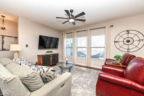 502 Elnora Lane Westfield IN 46074