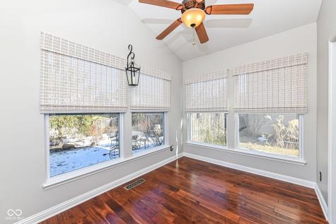 502 Elnora Lane Westfield IN 46074