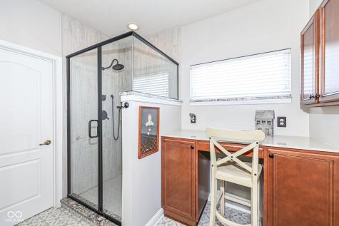 502 Elnora Lane Westfield IN 46074