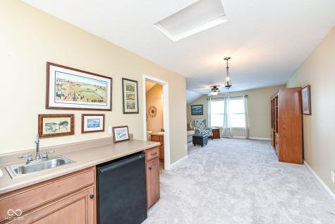 502 Elnora Lane Westfield IN 46074
