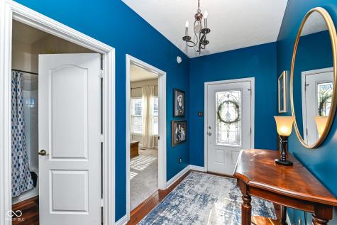 502 Elnora Lane Westfield IN 46074