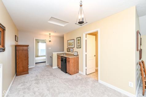 502 Elnora Lane Westfield IN 46074