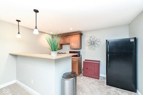 502 Elnora Lane Westfield IN 46074