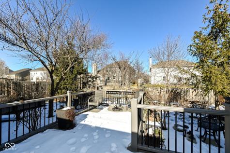 502 Elnora Lane Westfield IN 46074