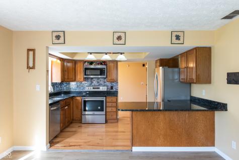 745 W Banta Road Indianapolis IN 46217