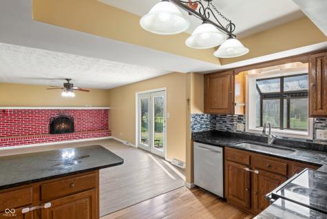 745 W Banta Road Indianapolis IN 46217
