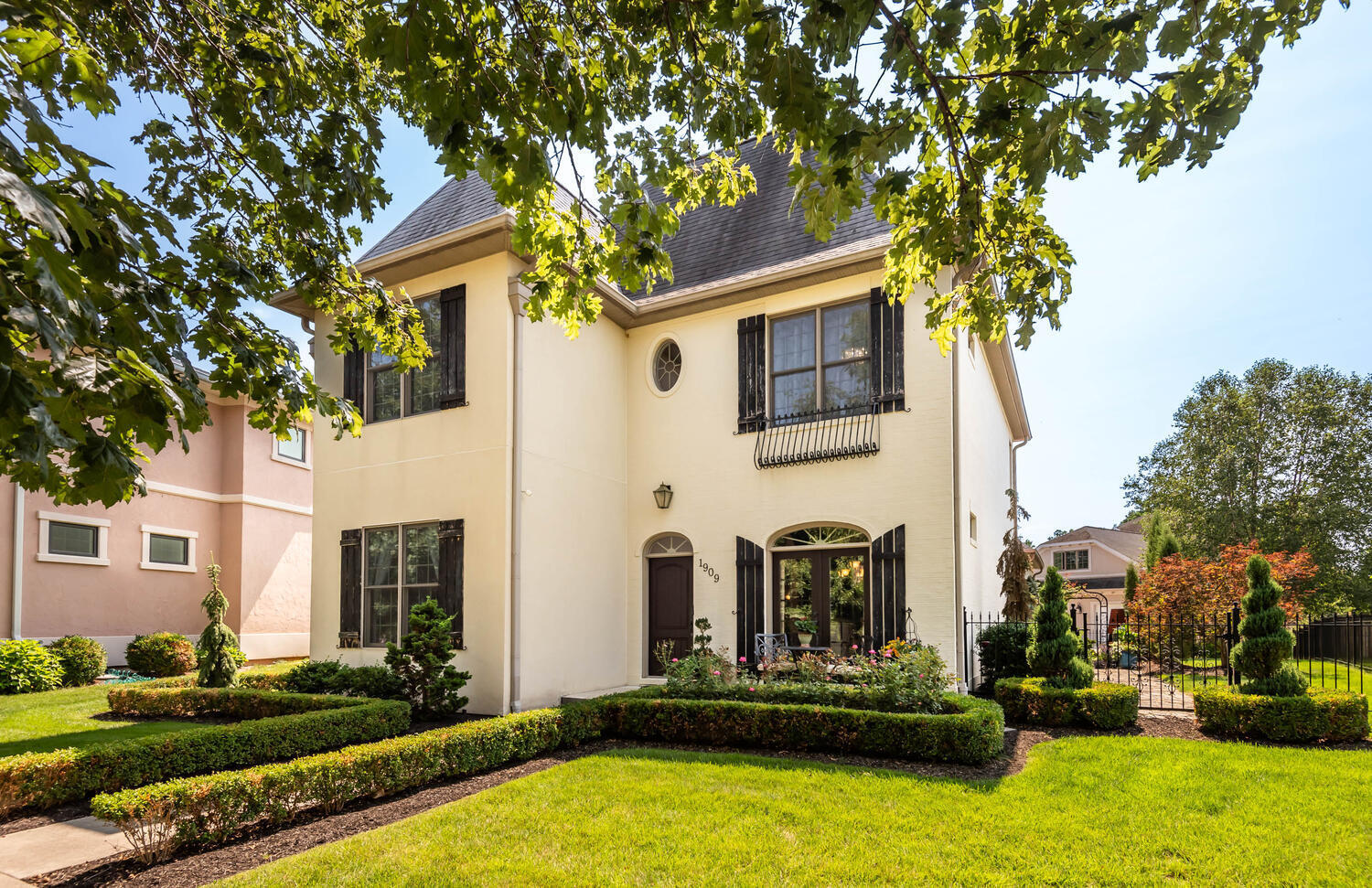 1909 S Renwick Boulevard Bloomington IN 47401