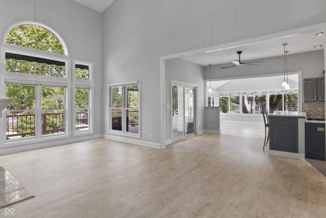 11226 Blackwalnut Point Indianapolis IN 46236