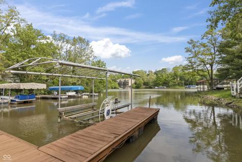 11226 Blackwalnut Point Indianapolis IN 46236