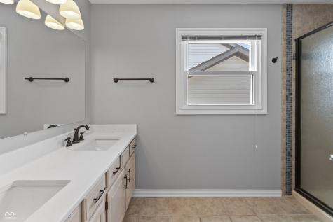 11226 Blackwalnut Point Indianapolis IN 46236