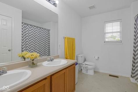 11185 Guy Street Fishers IN 46038