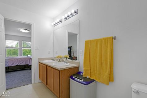 11185 Guy Street Fishers IN 46038