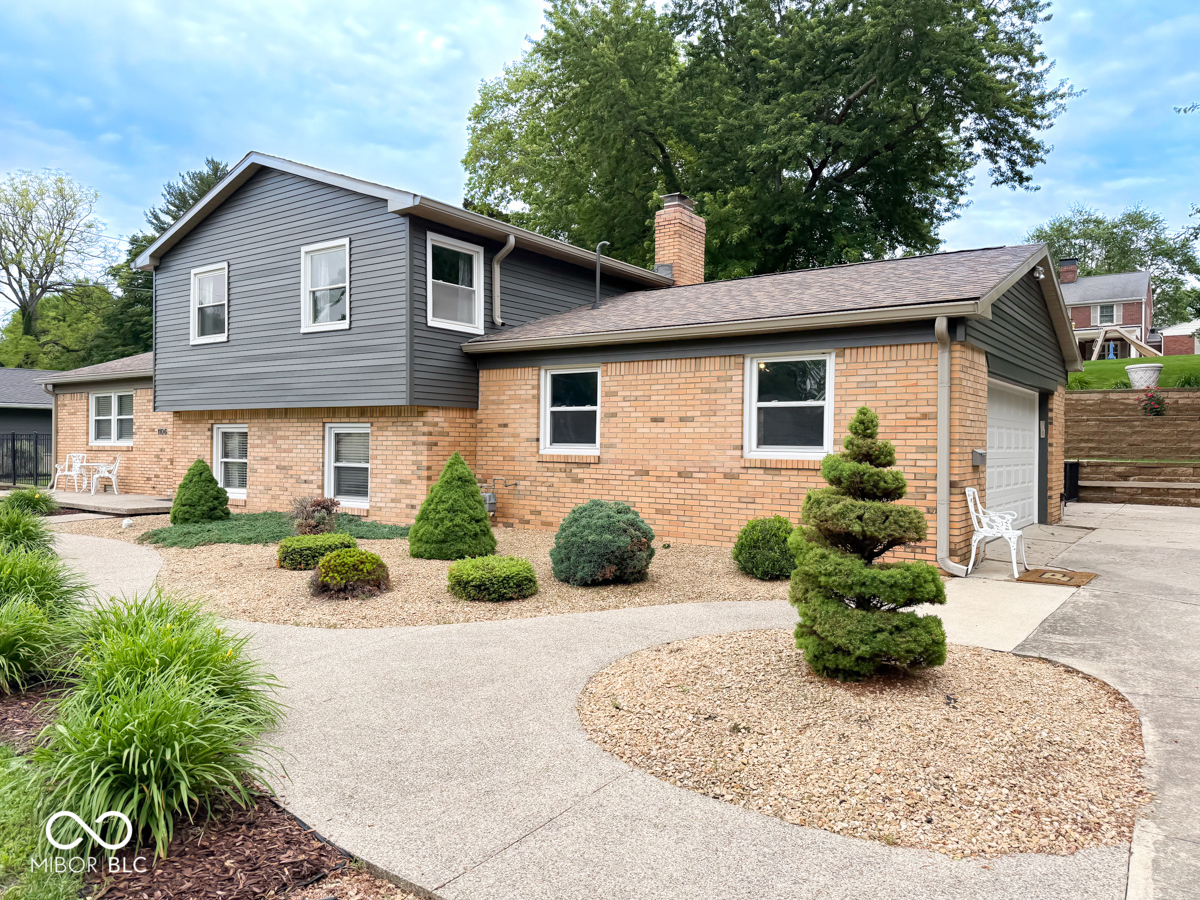 1106 Fairfield Drive Shelbyville IN 46176