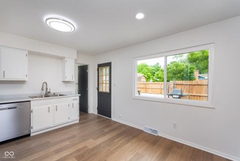 3918 Ivory Way Indianapolis IN 46237
