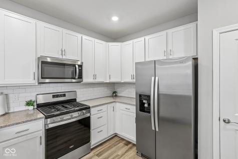 2739 Maricopa Boulevard Whitestown IN 46075
