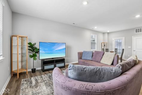 2739 Maricopa Boulevard Whitestown IN 46075