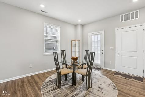2739 Maricopa Boulevard Whitestown IN 46075