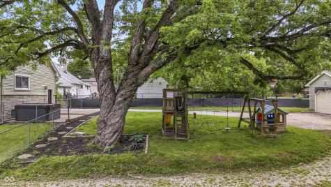 1027 Gilbert Avenue Indianapolis IN 46227