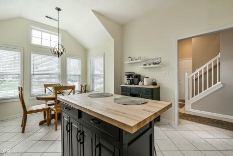 8304 Hunters Meadow Court Indianapolis IN 46259