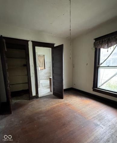 2657 E Riverside Drive Indianapolis IN 46208