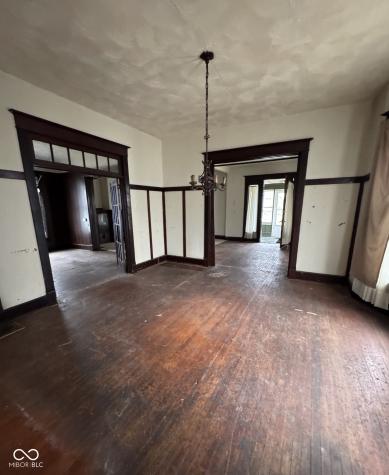 2657 E Riverside Drive Indianapolis IN 46208