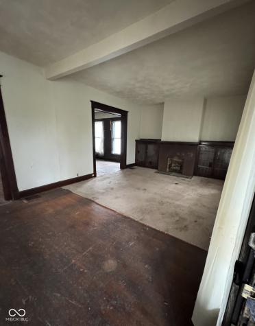 2657 E Riverside Drive Indianapolis IN 46208