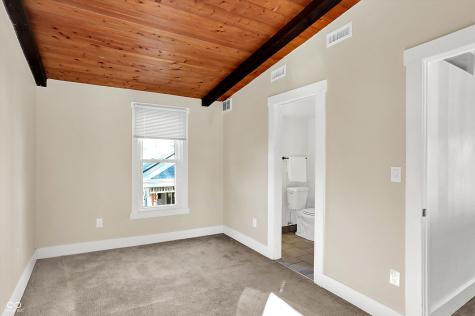 500 W Sycamore Street Zionsville IN 46077