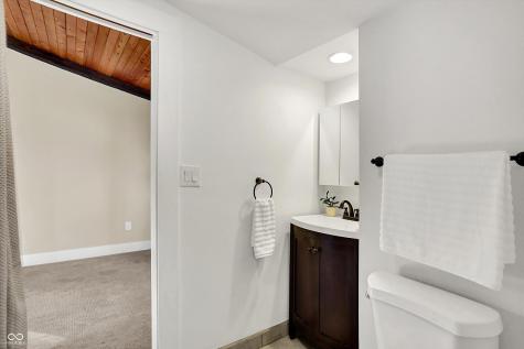 500 W Sycamore Street Zionsville IN 46077