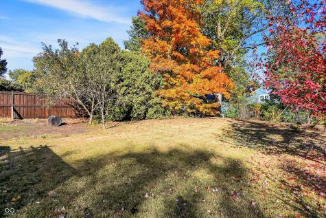 500 W Sycamore Street Zionsville IN 46077