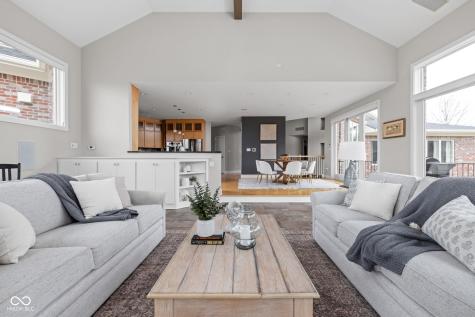 8810 E 200 S Zionsville IN 46077