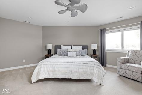 8810 E 200 S Zionsville IN 46077