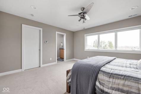 8810 E 200 S Zionsville IN 46077