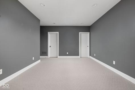 8810 E 200 S Zionsville IN 46077