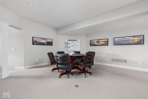 8810 E 200 S Zionsville IN 46077