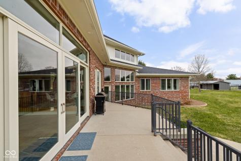8810 E 200 S Zionsville IN 46077