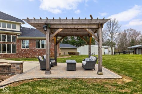 8810 E 200 S Zionsville IN 46077