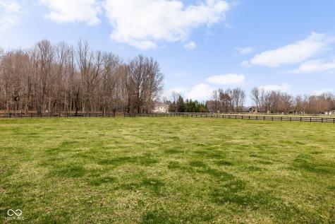 8810 E 200 S Zionsville IN 46077