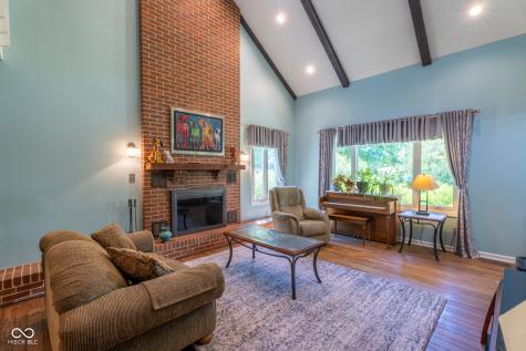 9888 Chestnut Lane Indianapolis IN 46239