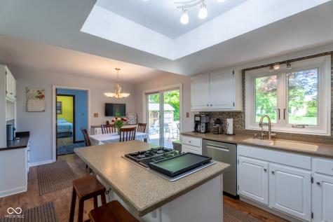 9888 Chestnut Lane Indianapolis IN 46239